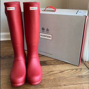 Hunter Original Tall Waterproof Rain Boot